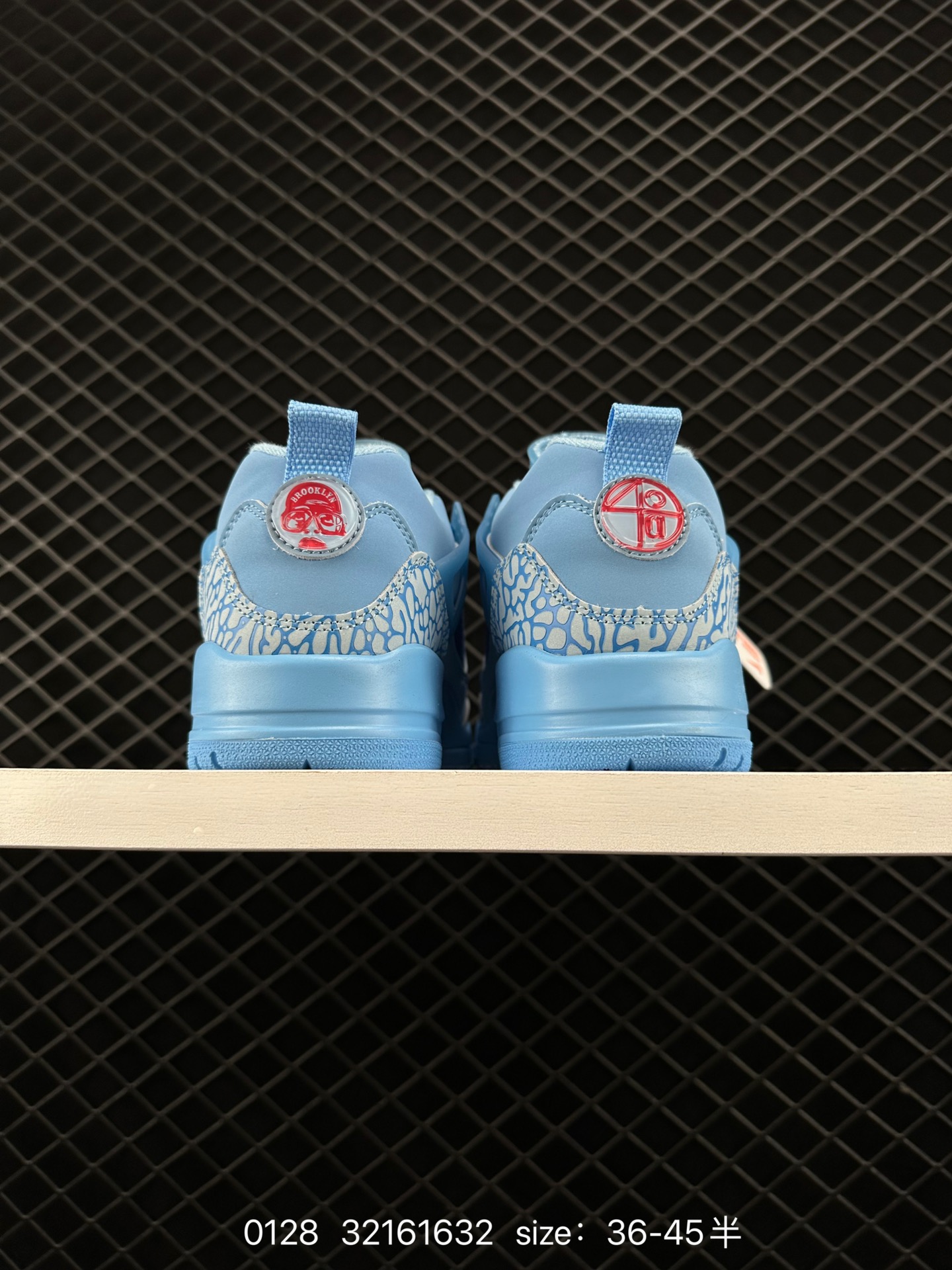 Jordan Spizike Low Sail